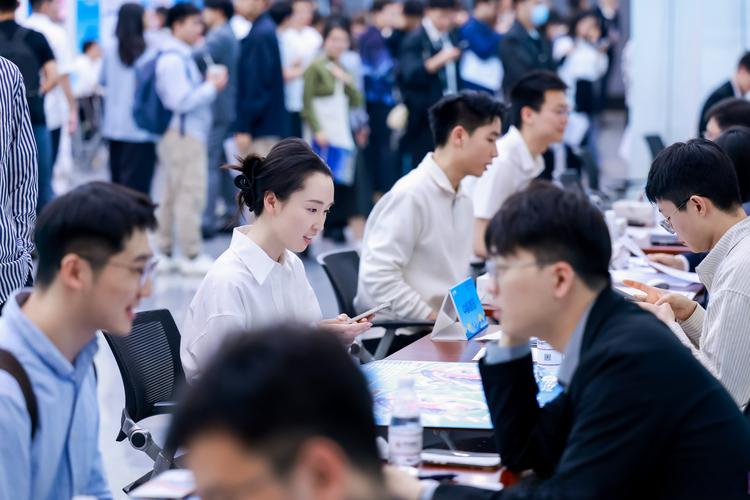 中汇会计师事务所校招何时启动?-图2 中汇会计师事务所校招何时启动?-图2