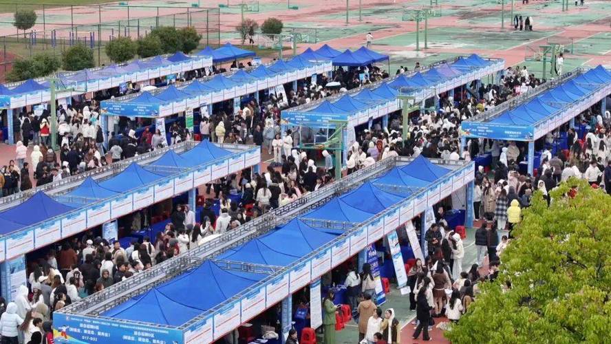 威海2025校园招聘会，时间地点定在哪？-图2
