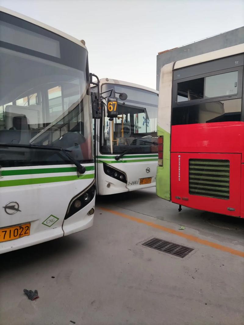 上汽唐山客车校园招聘，有哪些岗位与要求？-图1