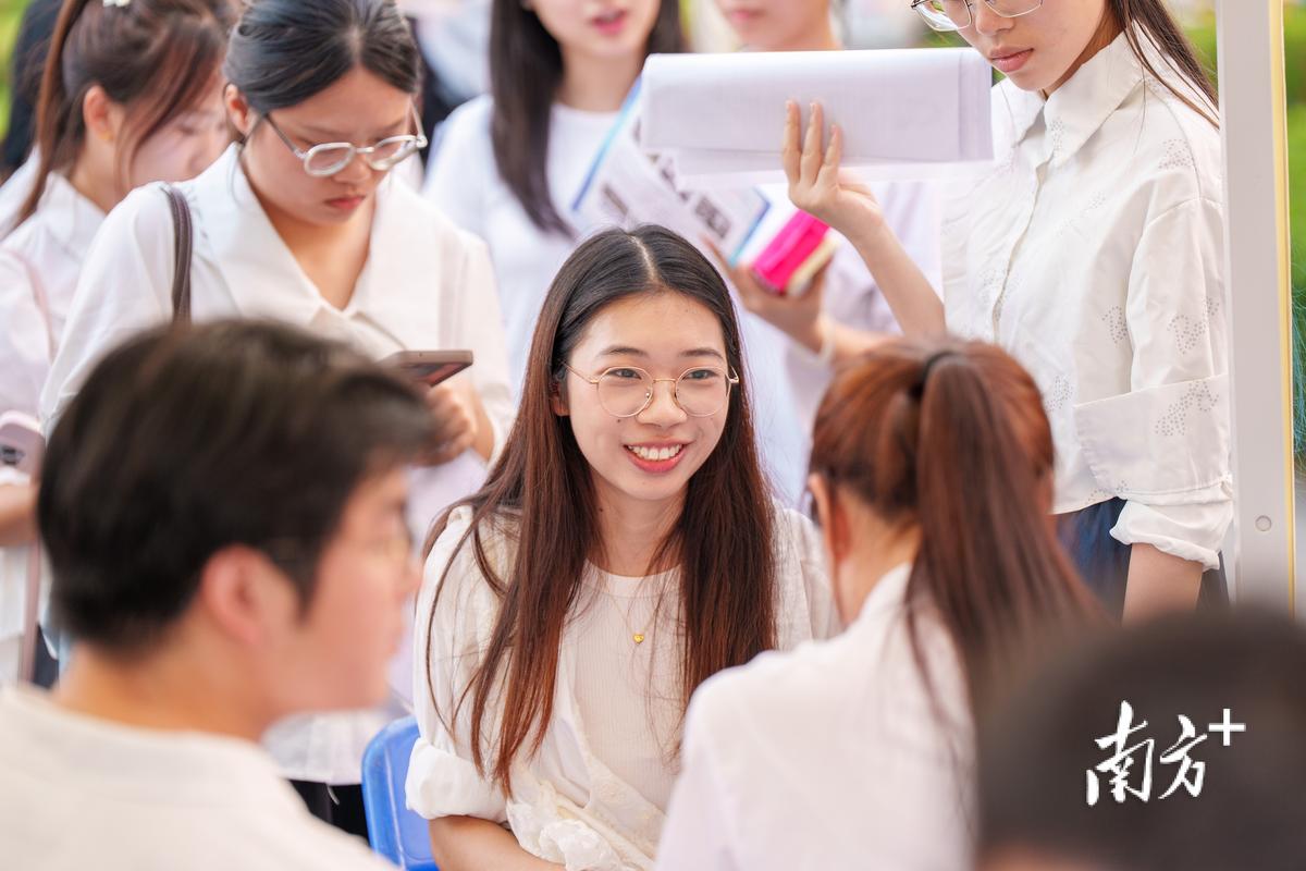 2025梧桐果校园招聘何时启动？-图1