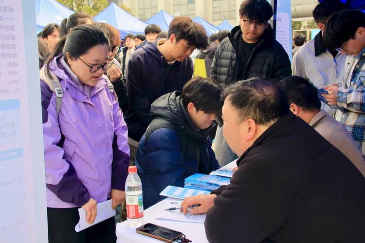 河南高校智慧校园招聘有何新机遇？-图1